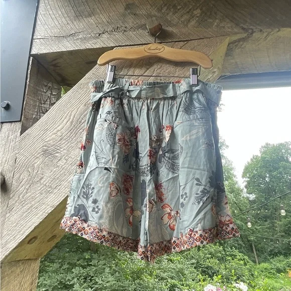 Floral Bohemian Shorts - Picture 6 of 8